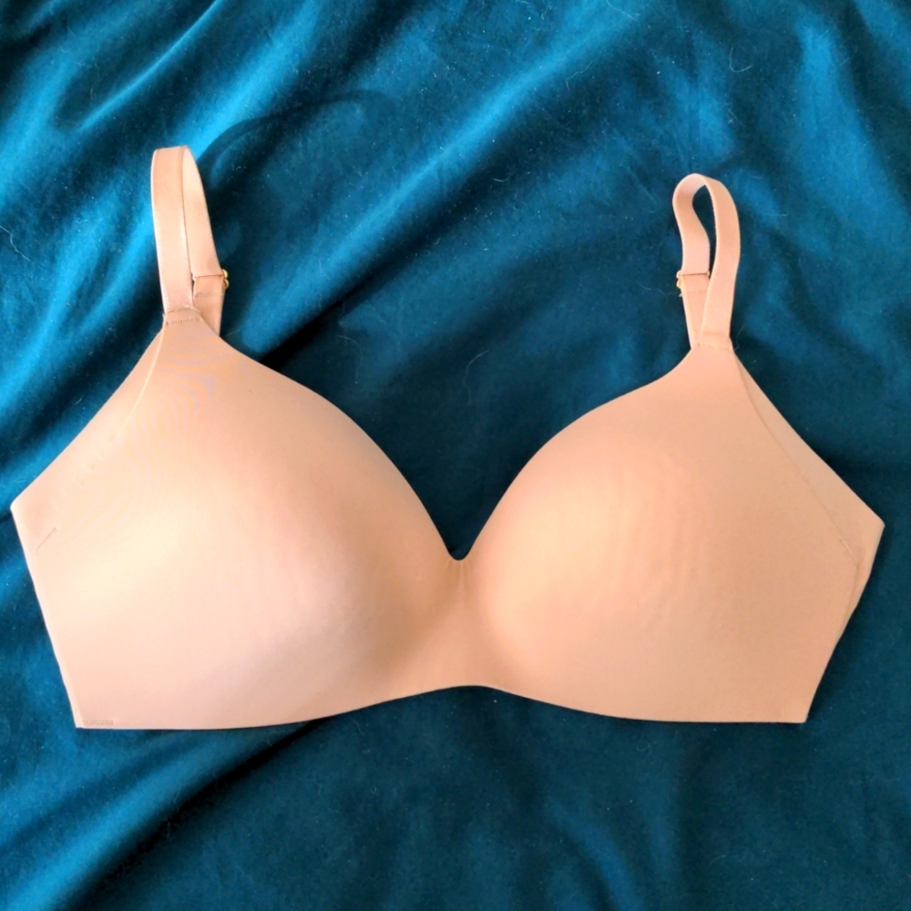 Knix WingWoman contour bra size 6